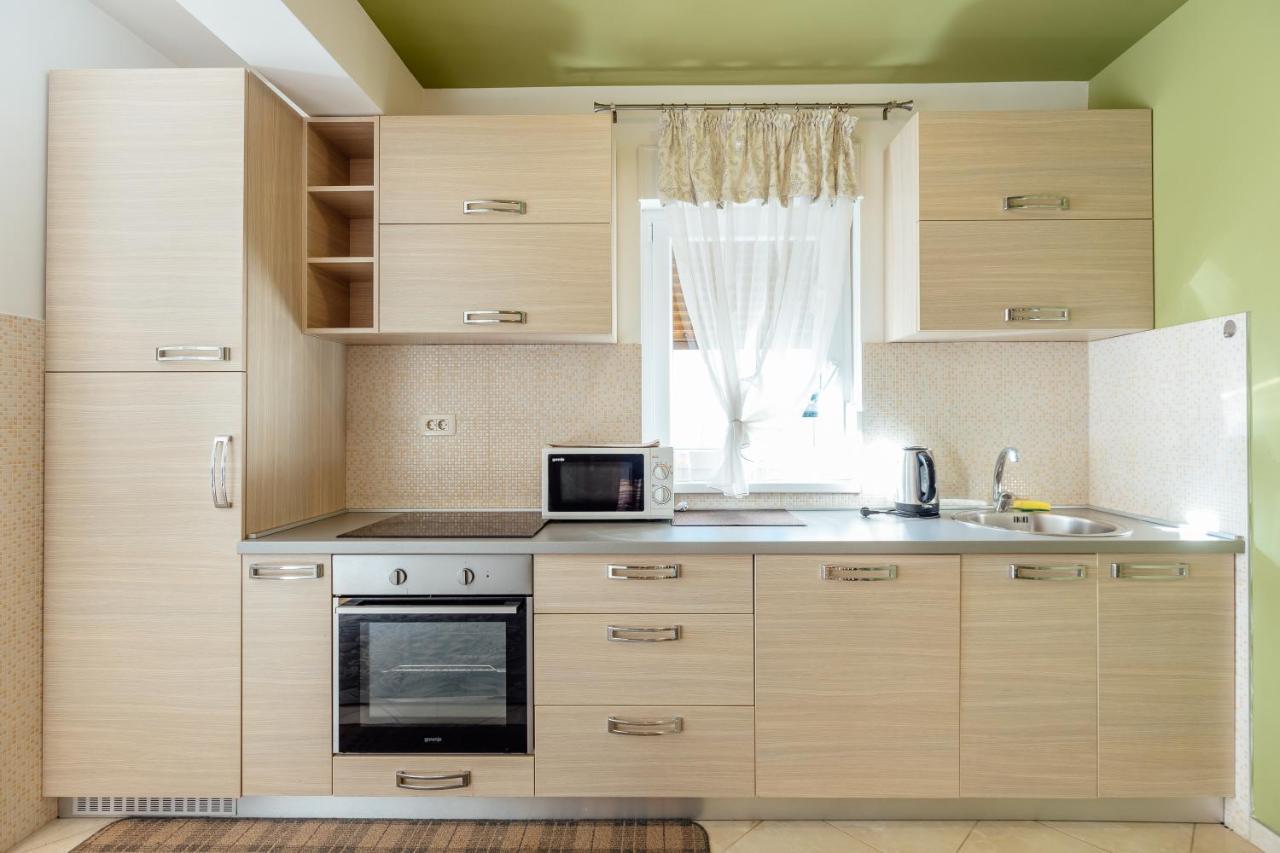 Apartments Rivijera Herceg Novi Ngoại thất bức ảnh
