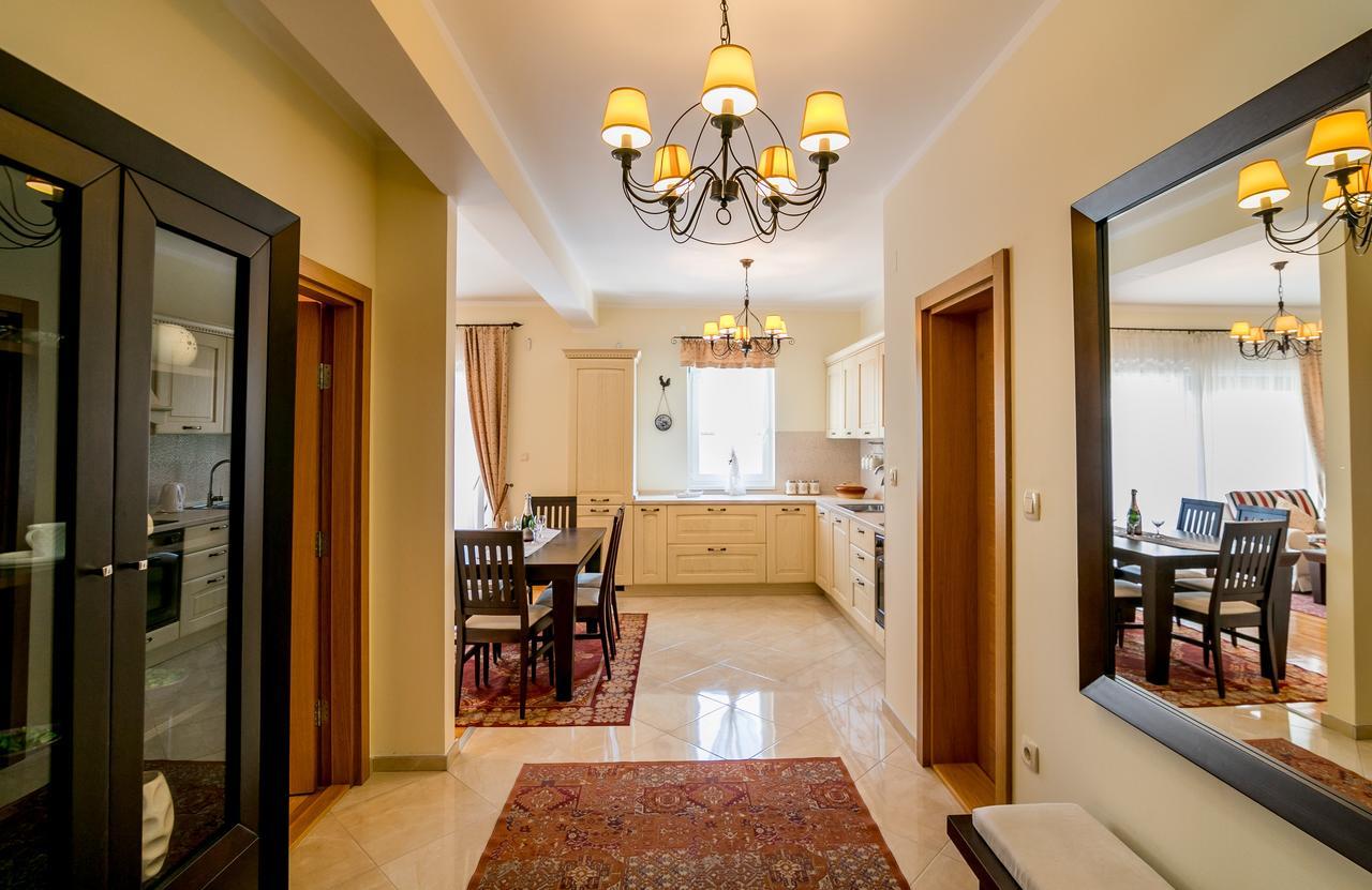 Apartments Rivijera Herceg Novi Ngoại thất bức ảnh