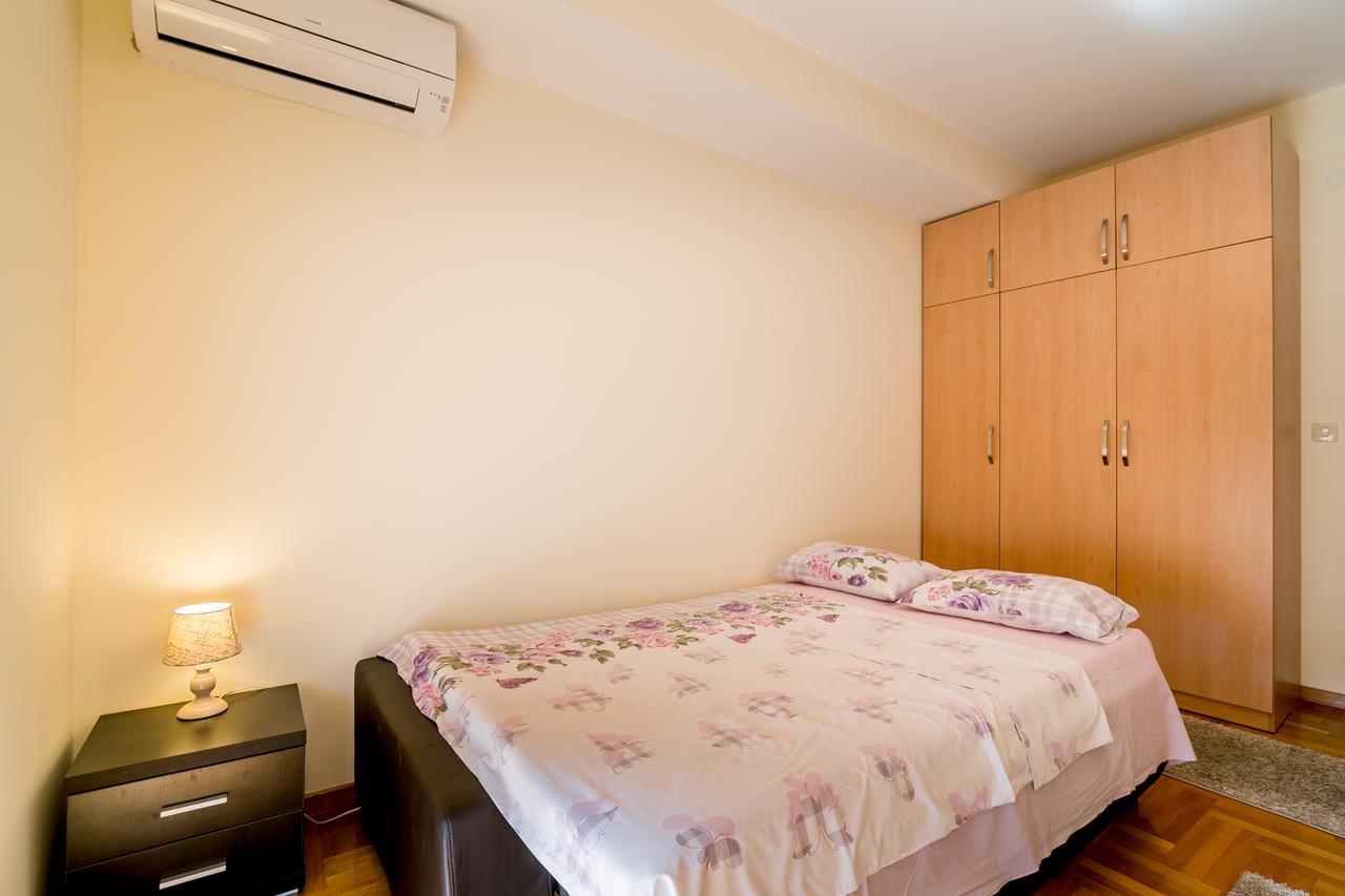 Apartments Rivijera Herceg Novi Ngoại thất bức ảnh