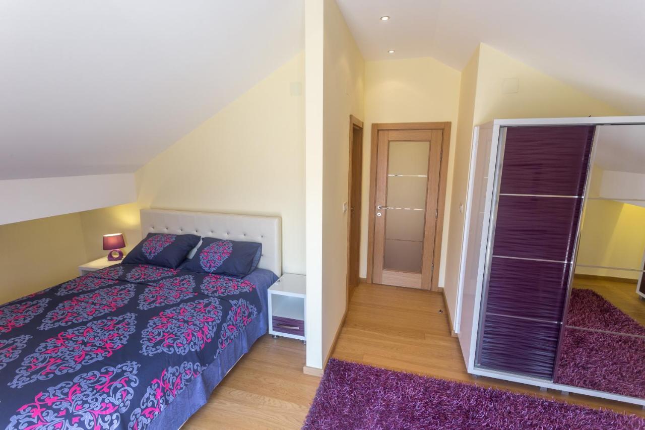 Apartments Rivijera Herceg Novi Ngoại thất bức ảnh